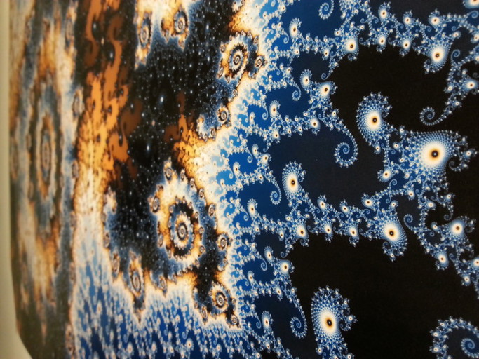 Photo of printed poster.
The details are just amazing and all gradients are absolutely smooth.
Original image rendered at resolution of 100 mega pixels (photo taken with my phone).